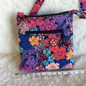10x10 crossbody Vera bag!